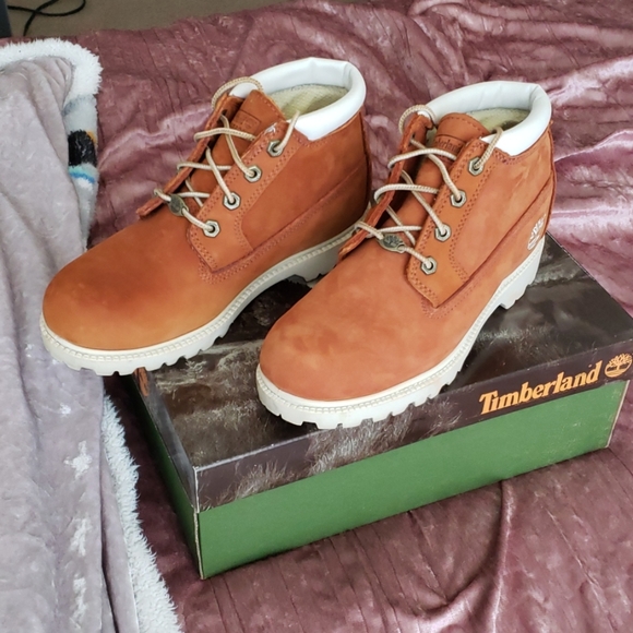 Womens Timberland Boots - Picture 1 of 4